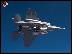 Bomby, F35, Myśliwiec
